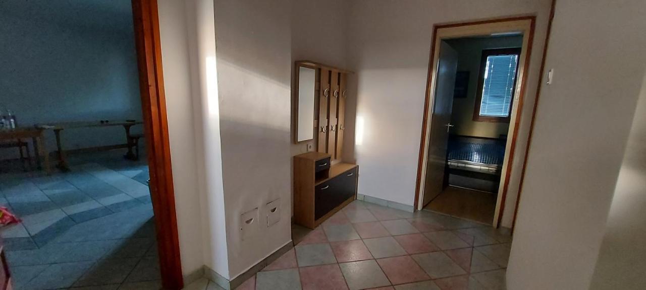 Berek Vendeghaz Fonyod Apartment Екстериор снимка
