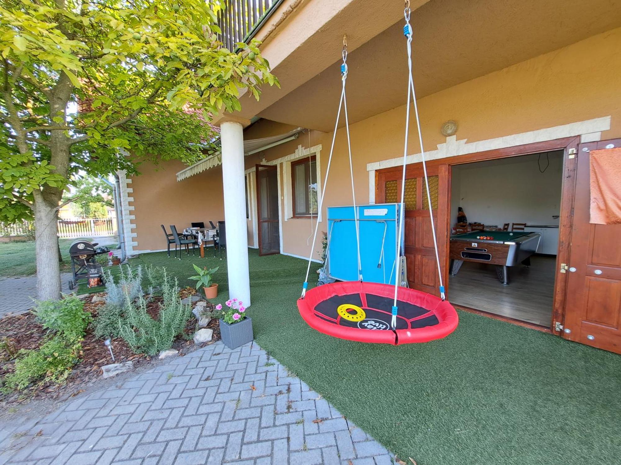 Berek Vendeghaz Fonyod Apartment Екстериор снимка